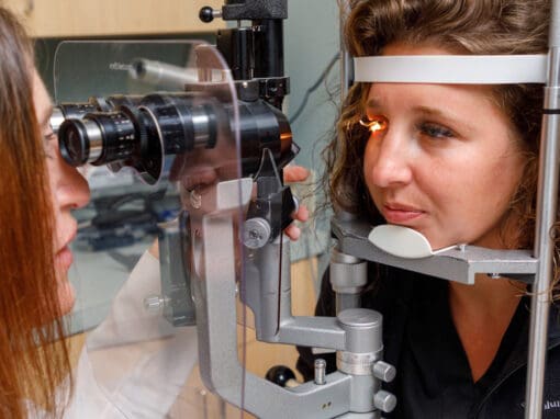 Eye doctor in Pittsburgh performing a comprehensive eye exam at Chang Eye Group.