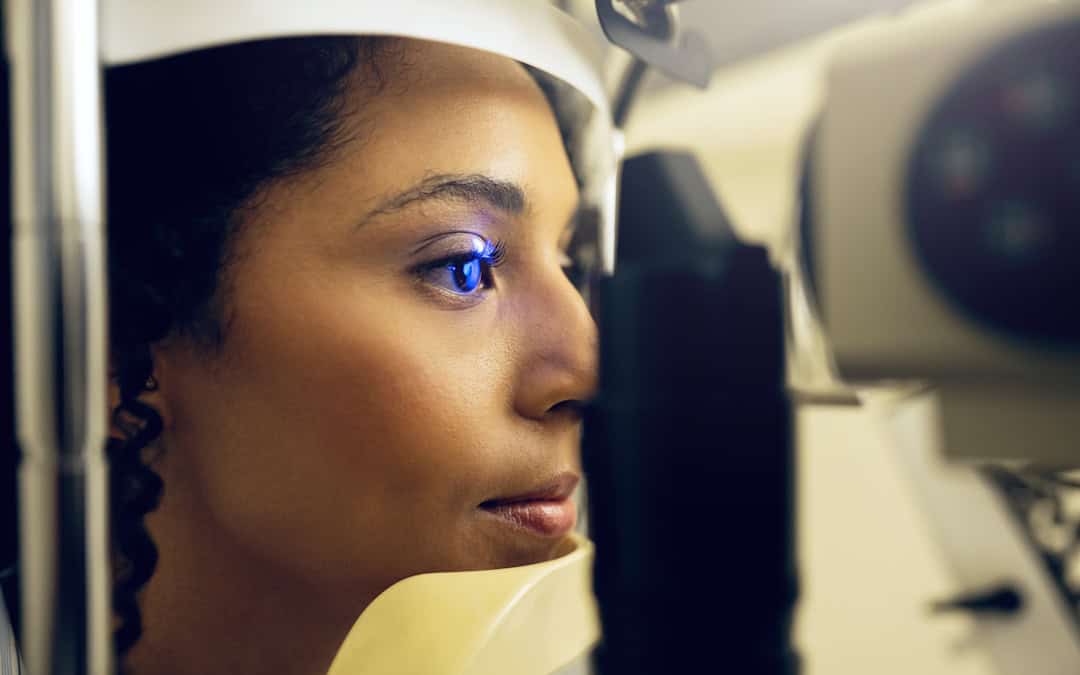 Woman patient getting comprehensive eye exam in Pittsburgh at Chang Eye Group.